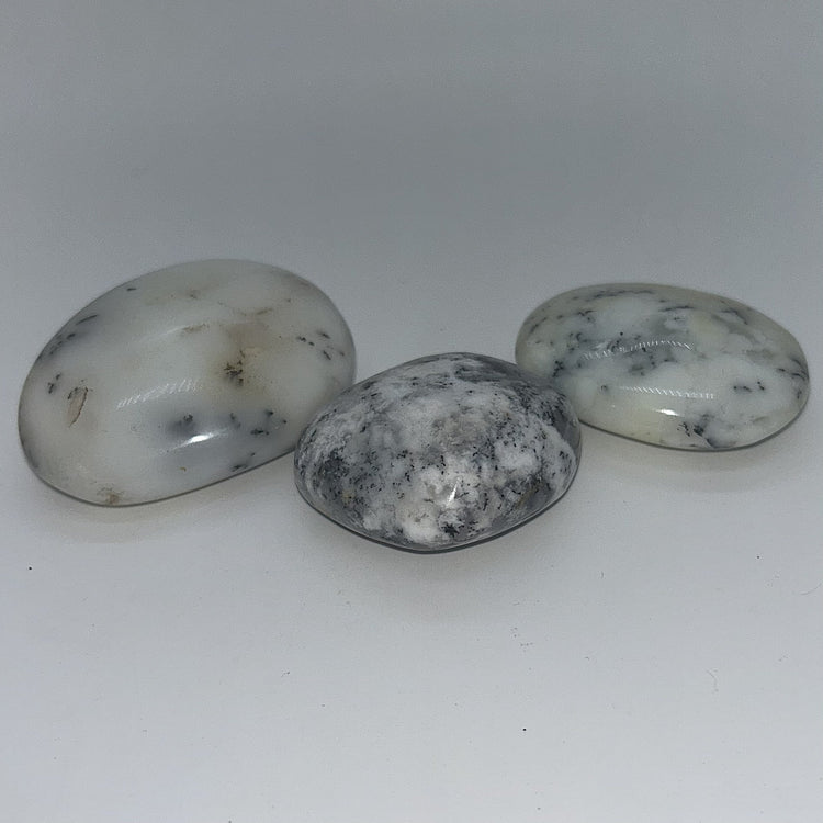Opal, Dendritic