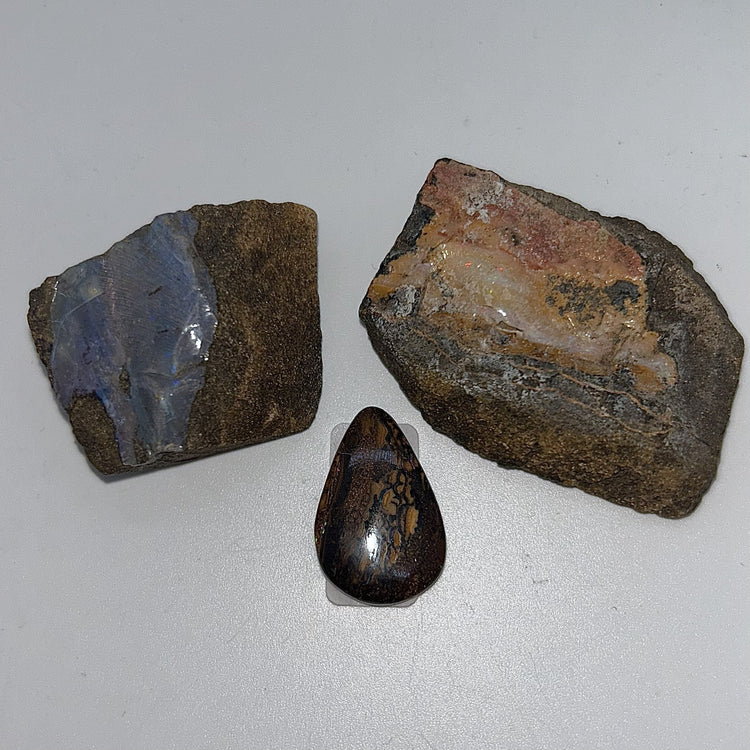 Opal, Boulder