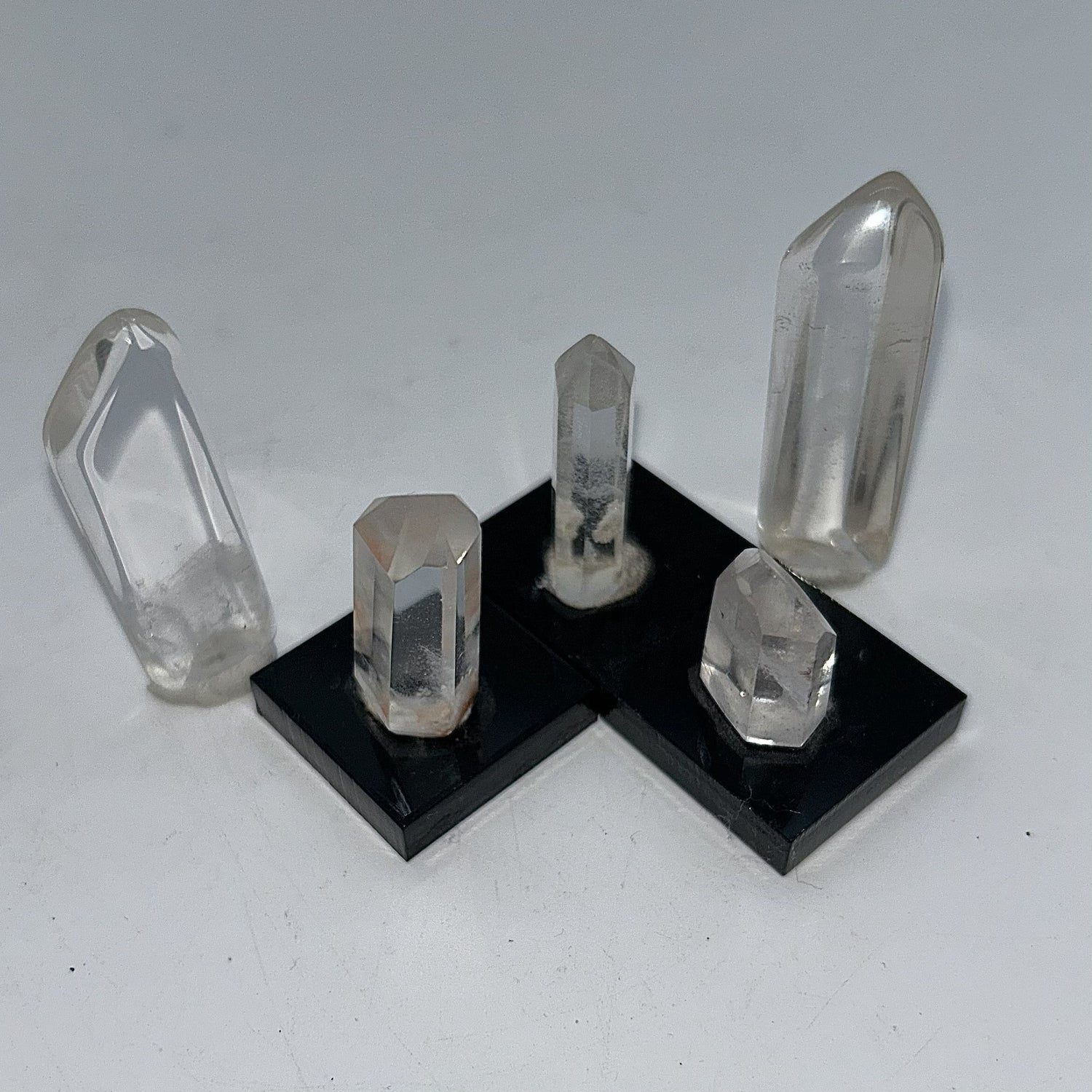 Quartz, Phantom (Black)