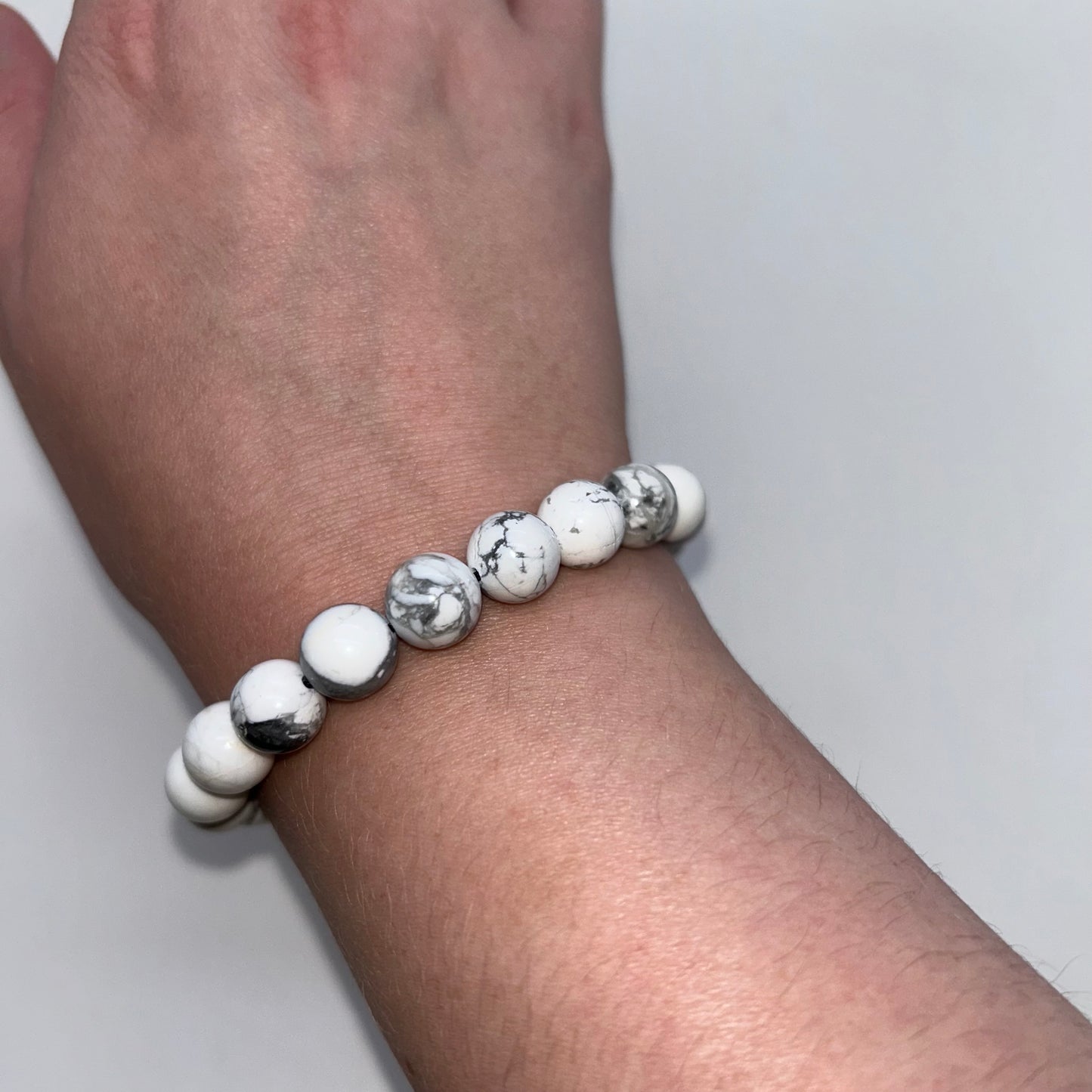 Howlite 10mm Round -Adjustable