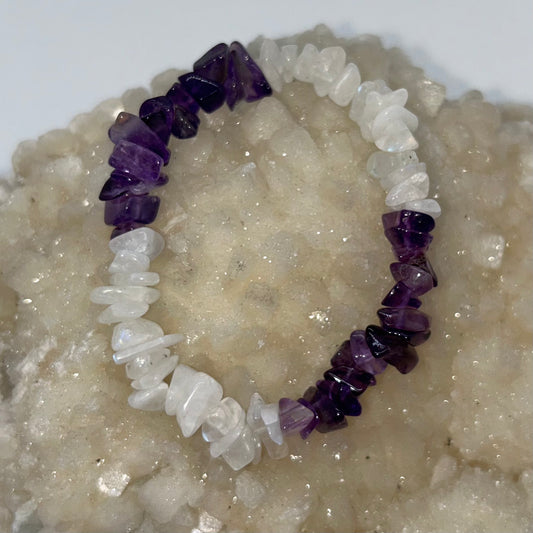 Chip Rainbow Moonstone & Amethyst