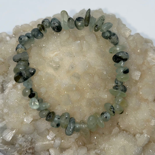 Chip Prehnite w/ Epidote Br