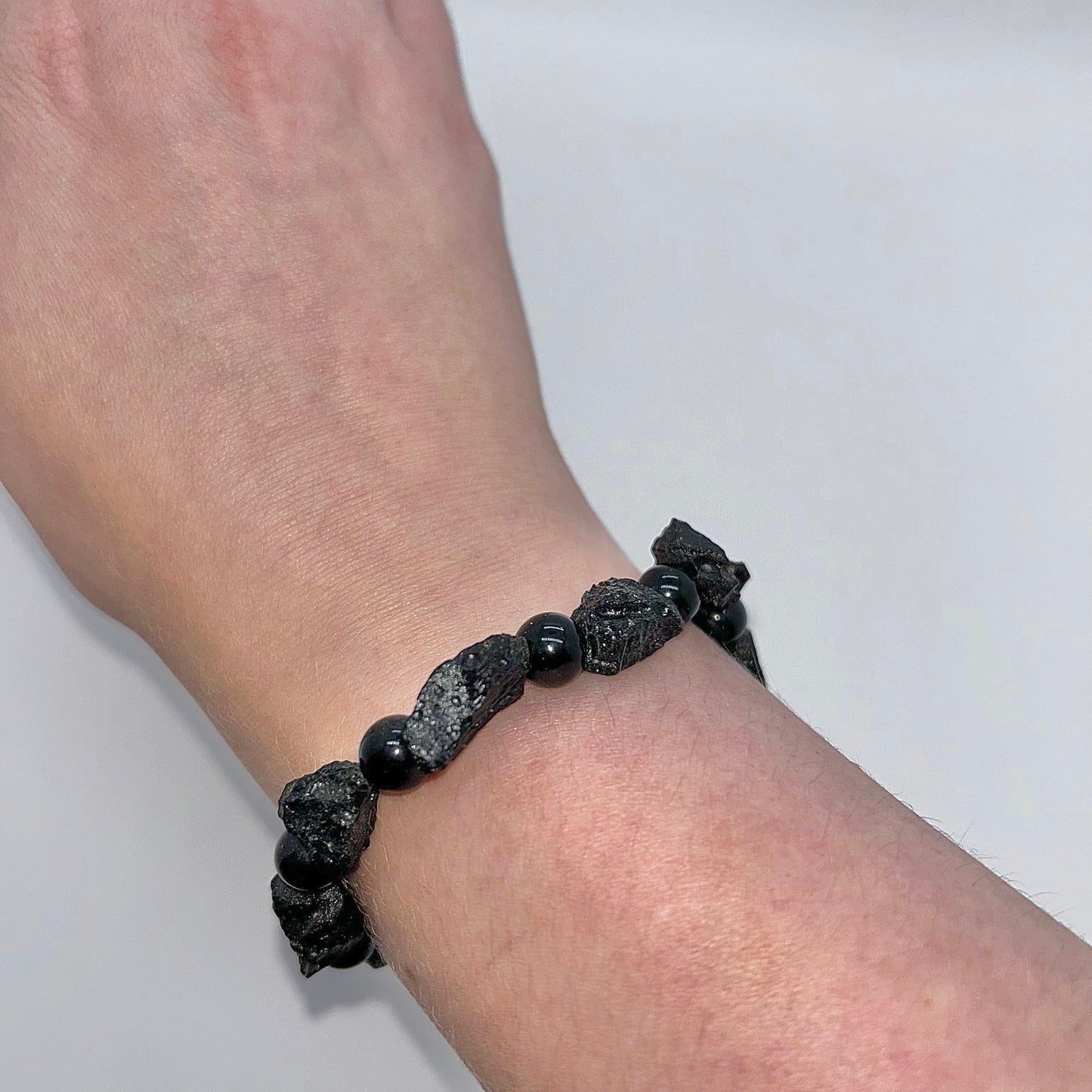 Tektite Br