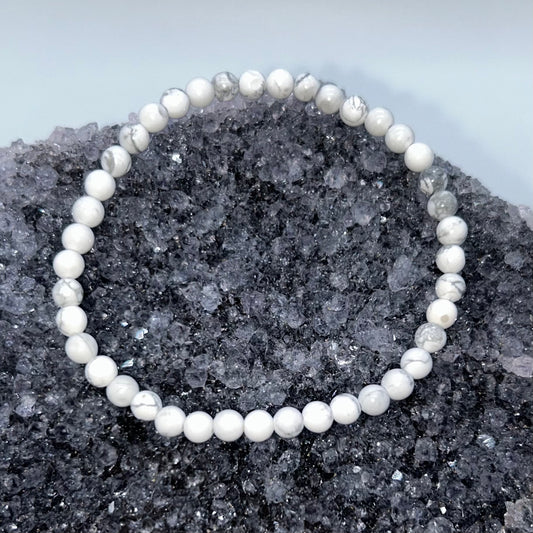 White Howlite 4mm