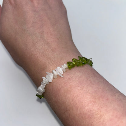 Chip White Moonstone & Peridot